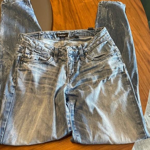 Bebe Signature Icon Skinny Jeans Size 26 - Picture 2 of 6